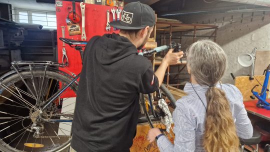 Laboratorio di manutenzione bici